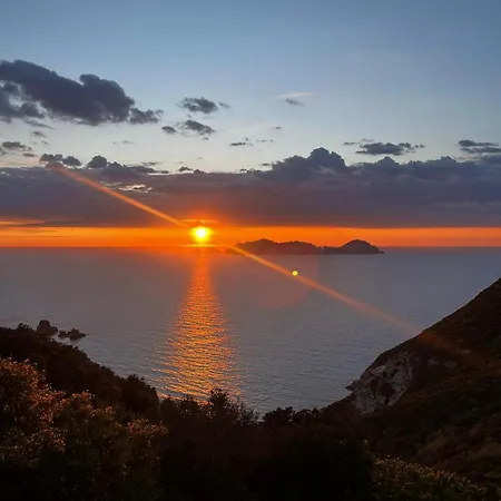 Διαμέρισμα Terrazza Sul Porto Da Mary Πόντσα