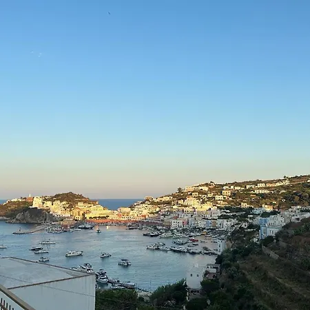 Terrazza Sul Porto Da Mary Apartamento